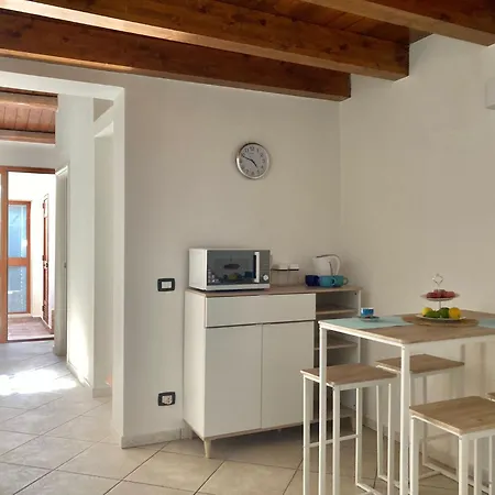 La Casa Di Pippo Nyaraló Augusta